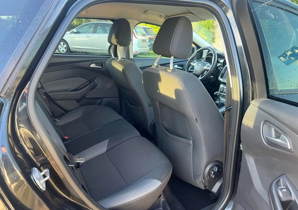 Ford Focus cena 19700 przebieg: 232048, rok produkcji 2011 z Pniewy małe 407